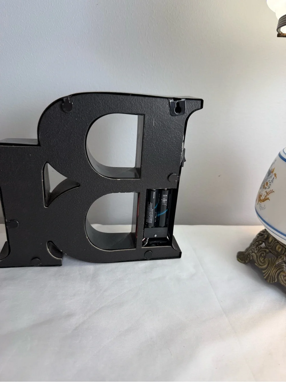 “Brew” Metal Battery Operated Brew Sign Nostalgic Style For Cafe’s Diner’s